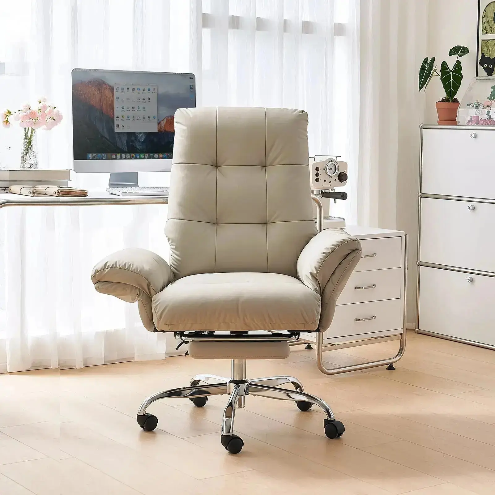 Manual Office Chair